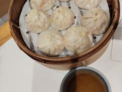 -馋三尺蟹粉小笼(人民广场店)