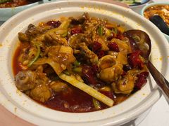麻辣鸡煲-峨嵋一派