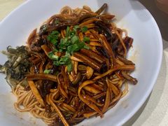 -阿莉餐厅(枣阳路店)