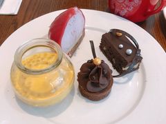 -昆山琶拉帝诗酒店·河畔咖啡厅Riverside Cafe