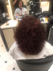 -HAIR CORNER