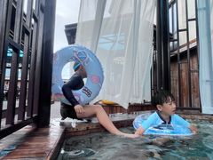 -海豚堡温泉水乐园
