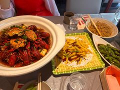 -肥肥虾庄·金牌油焖大虾(沙湖店)
