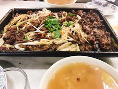 铁盘烤牛肉-清真永恒华威肉饼(潘家园店)