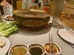-山焱·炭火自助烤肉(周浦万达店)