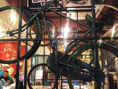 -喝丢一只鞋辣炒海鲜小烧烤(三八广场店)