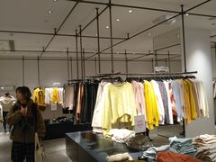 -URBAN REVIVO(荟聚中心店)