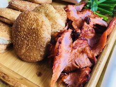 -龙香居海鲜浑锅家常菜·特色驴肉