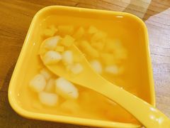 凤梨马蹄糖水-七七家的糖水店(南湾街1号店)