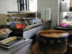 -黄阿姨锅贴大王(万航渡路店)