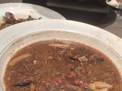 -香山湖家家宴(中山陵店)