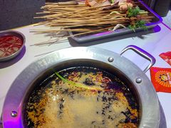 -钢管厂五区小郡肝串串香(奥克斯广场锦城万达店)