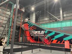 -极限PLAY运动娱乐新世界·团建派对潮玩休闲馆·室内蹦极高空游乐园