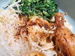 油泼扯面-丝路金桃·新疆菜(徐汇店)