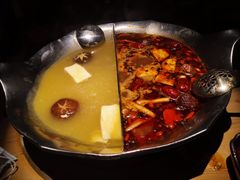 台式麻辣锅-湊湊火锅·茶憩(杭州湖滨银泰in77店)