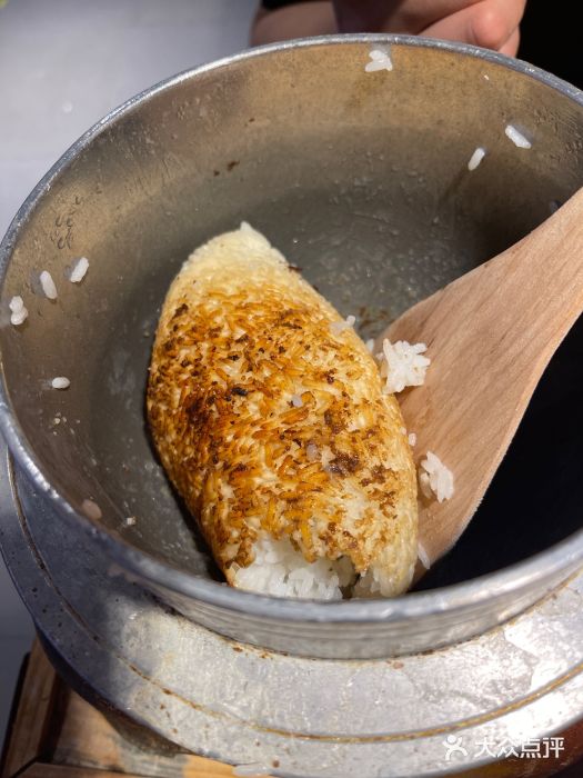 魏铭鱼头捞饭(晋阳路店)图片