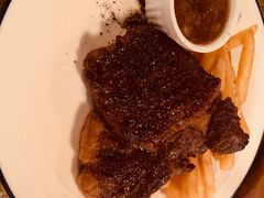-羽深肉铺 Steak & Wine