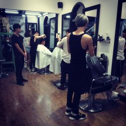 点击看大图 android_upload_pic-3AM HAIR SALON烫发染发接发