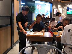 大堂-渝是乎川渝小炒(新世界百货望京店)