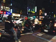 -微热山丘(台北民生公园门市店)