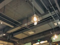 大堂-HELLO 27 意面·沙拉·帕尼尼