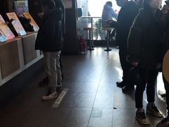 -麦当劳(展览路店)