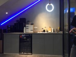 前台-SEBASTIAN塞巴斯汀