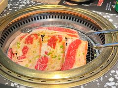 -黑牛の場烤肉(摩天活力城店)