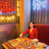 重庆8D魔幻都市｜顶楼烟火气的大排档