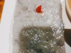 -老牌坊云南鱼豆花火锅(哈西万达店)