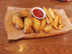 -必胜客(打浦桥日月光店)