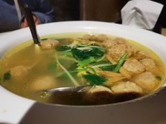 嫩滑圆子汤-铜锣湾·有麝自然香(重庆新天地店)