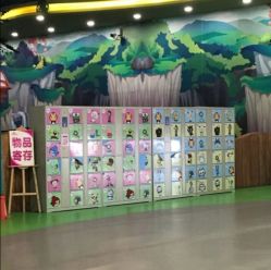 -维佳童话镇演出现场(徐东店)