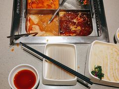 -海底捞火锅(高新万达店)