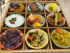 -轻蔬不用等·素食(江苏路店)