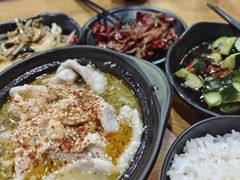 -陈老斯呼尔嗨吃烧烤(科巷店)