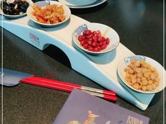-凤凰湘语·海派湘菜(浦东旗舰店)