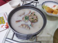 -东豪园林海鲜酒家(南港路辅路店)