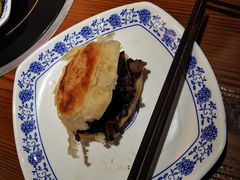 -老天桥酱肉烧饼夹肘子(天桥店)