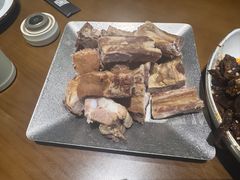 -三叔特色自贡菜(中海国际店)