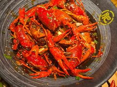 -肥肥虾庄·金牌油焖大虾(沙湖店)