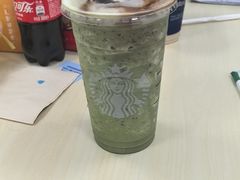 -星巴克(真如星光耀广场店)