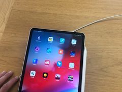 -Apple零售店(华贸购物中心店)