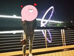 -南京眼步行桥