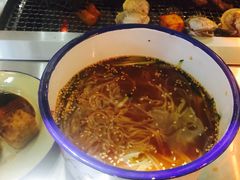 -马路牙子地桌烤肉(工体店)