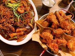 炸鸡翅一半一半-富乐满韩国正宗炸鸡韩国料理(虹泉路店)