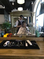 点击看大图 -TWOFACE 双面理发馆