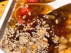 -野山舂·贵州现舂酸汤火锅(鸿通城店)