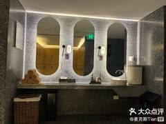 -TRACTION 运动中心(金融街店)