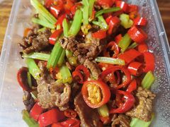 小炒黄牛肉-香鼎坊江西菜(国奥店)